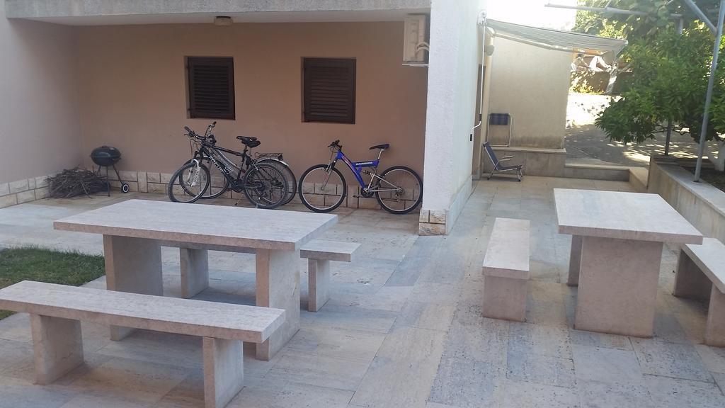 Apartment Milka روفينج الغرفة الصورة
